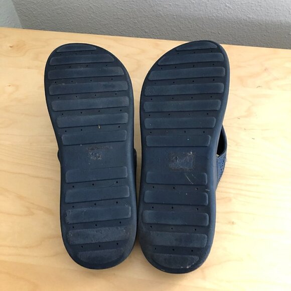 Olivia Miller Kira Glitter Comfort Flip Flop Sandals - Picture 7 of 8